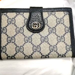 Vintage GG gucci wallet